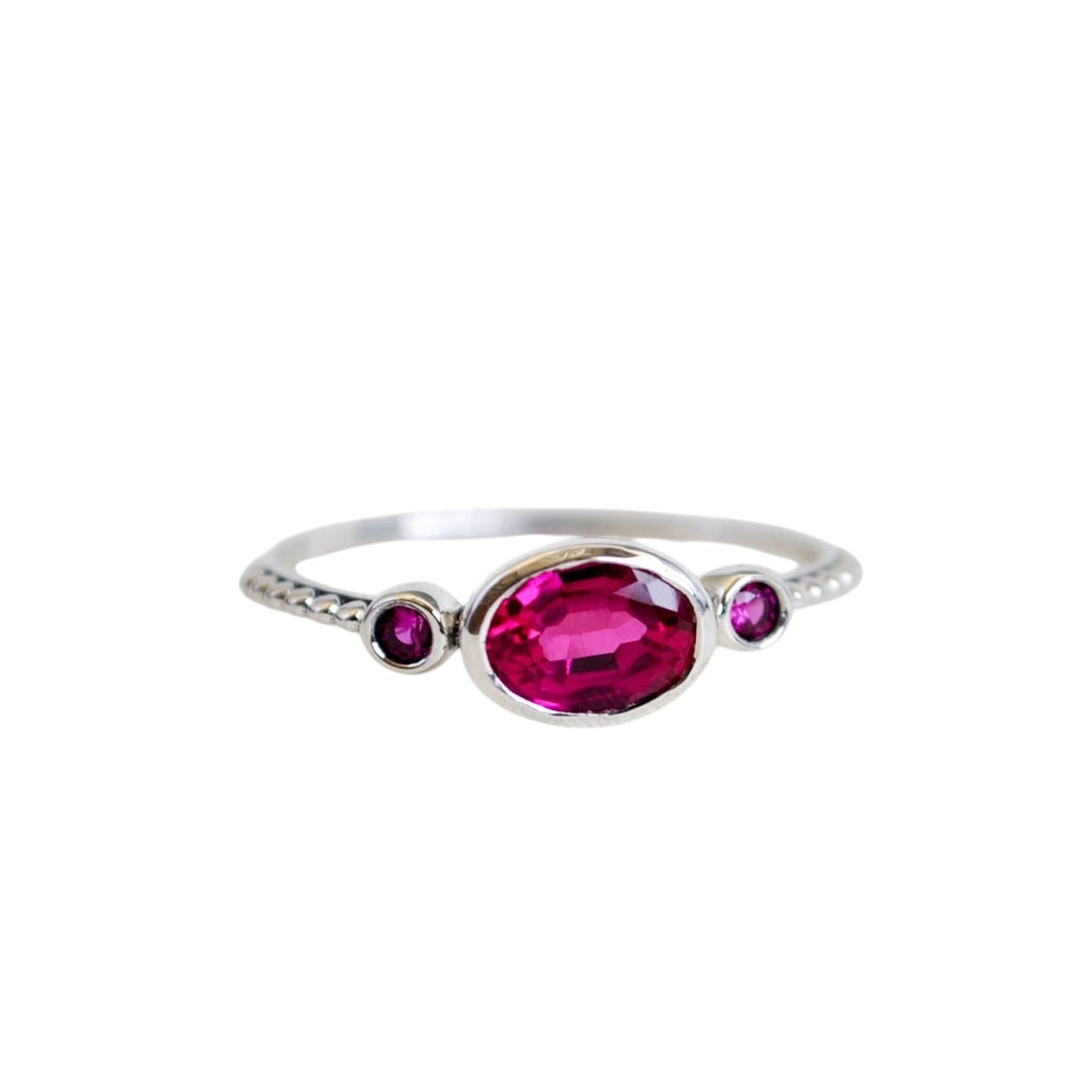 Ruby Chassé Ring