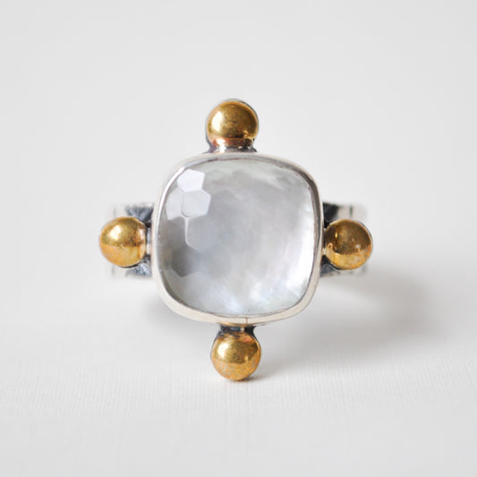 Mother of Pearl Doublet Compass Ring—Size 9